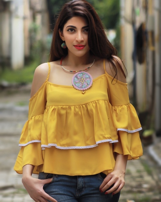 Download Roposo - India's favourite video app